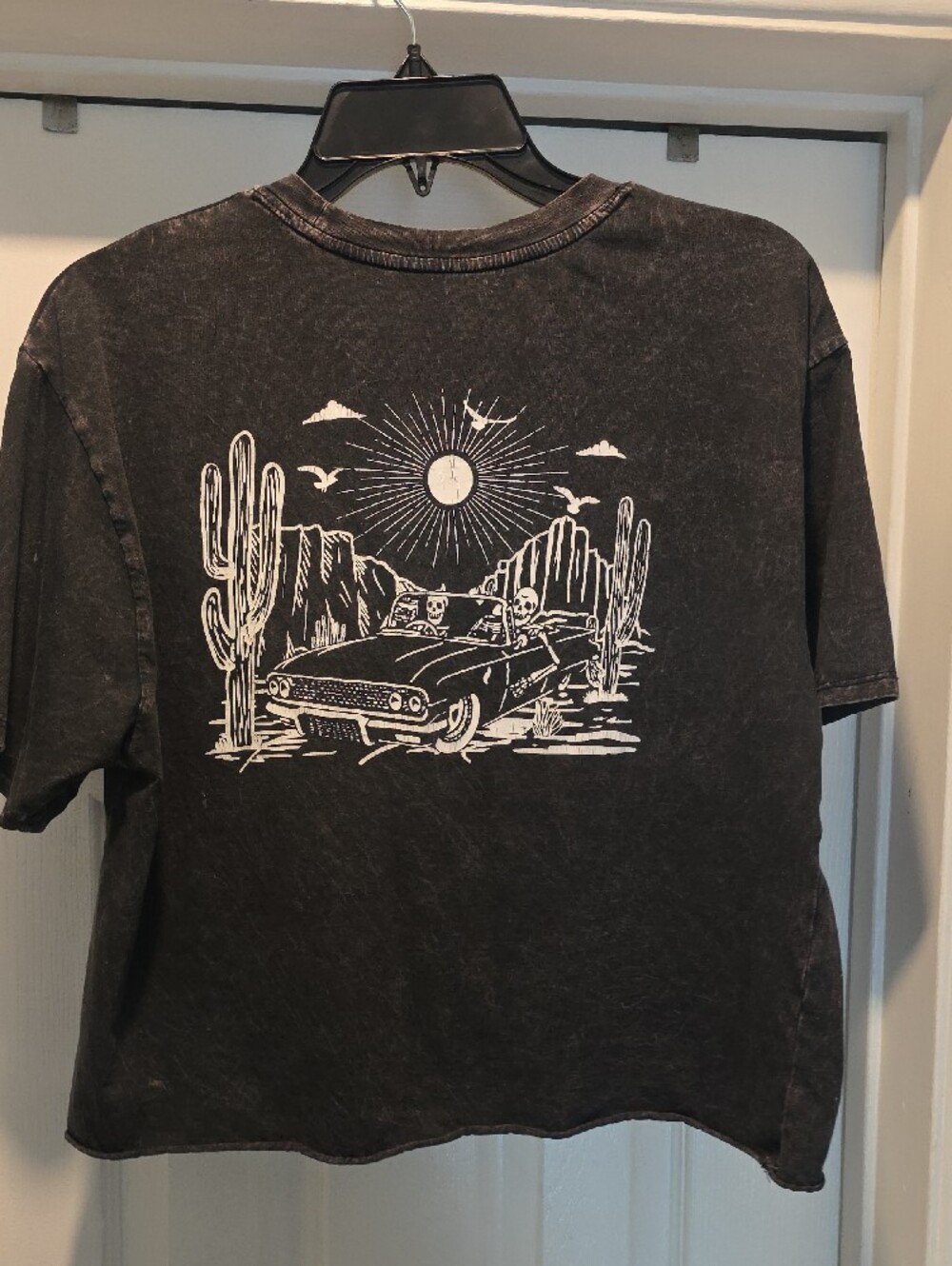 California Graphic Cropped Tee - Black - Picture 4 of 6